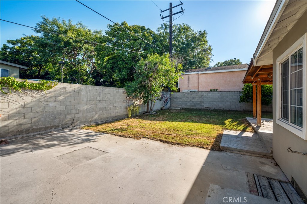 46 Pleasant Street Property Photo 32