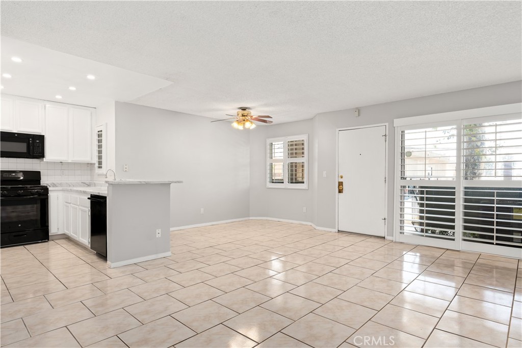 13100 Bromont Avenue 15 Property Photo 5