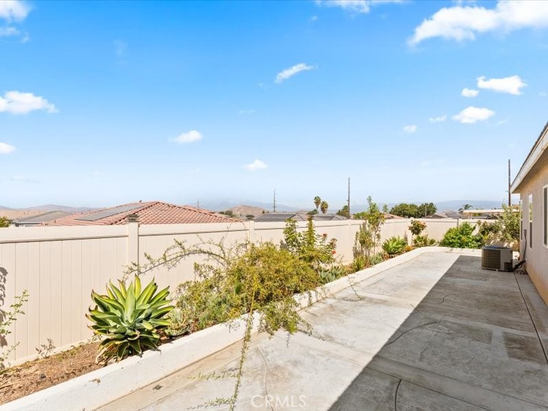 7561 Baerss Road Property Photo 24