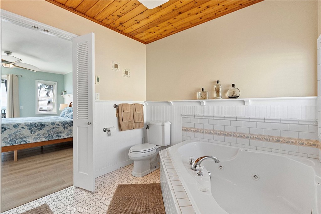 424 N Pebble Beach Property Photo 18