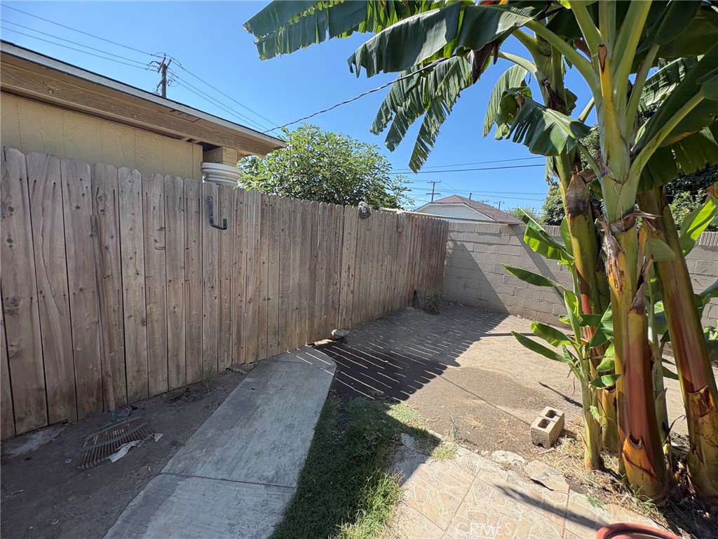 2234 Cypress Property Photo 4