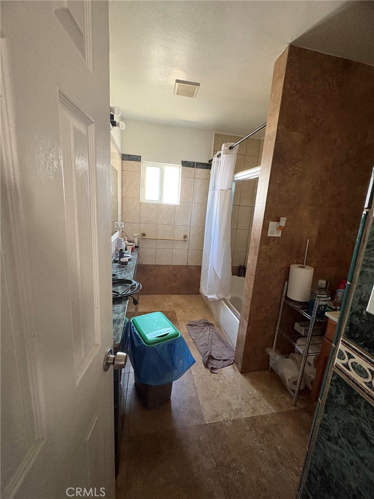 2234 Cypress Property Photo 9