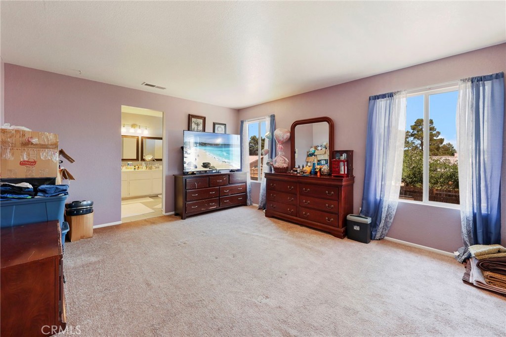 11483 Winter Property Photo 23