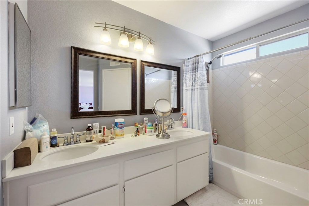 11483 Winter Property Photo 27