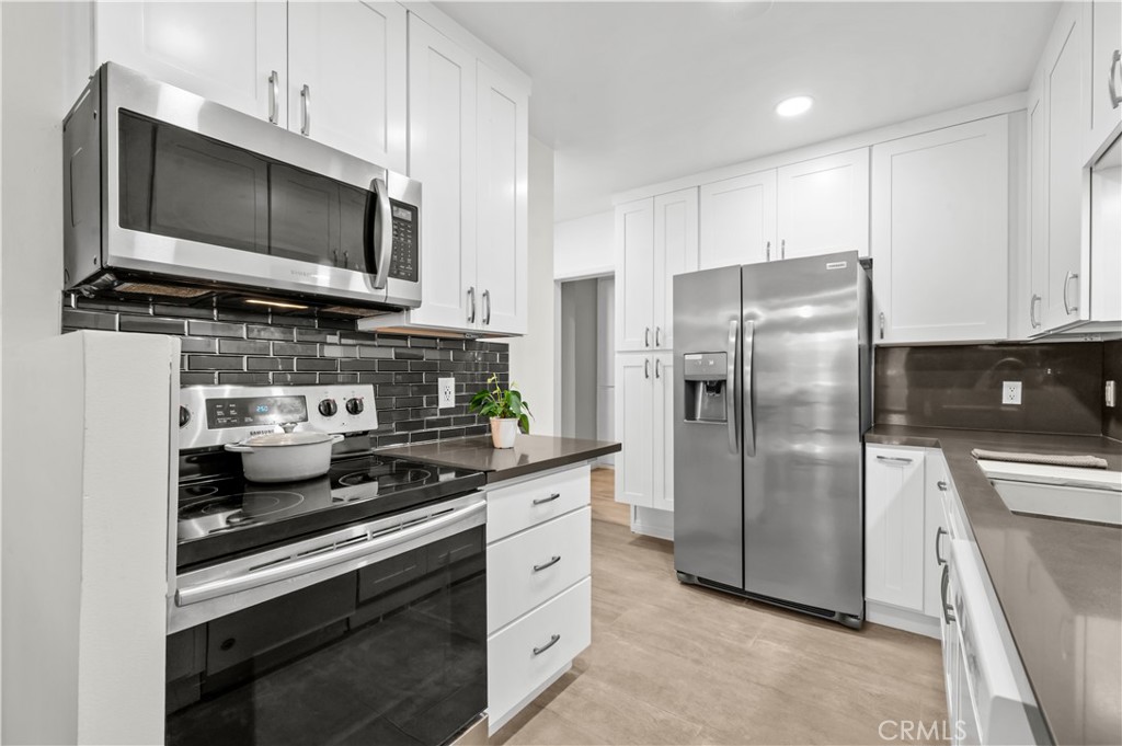 333 Junipero Avenue 1c Property Photo 5