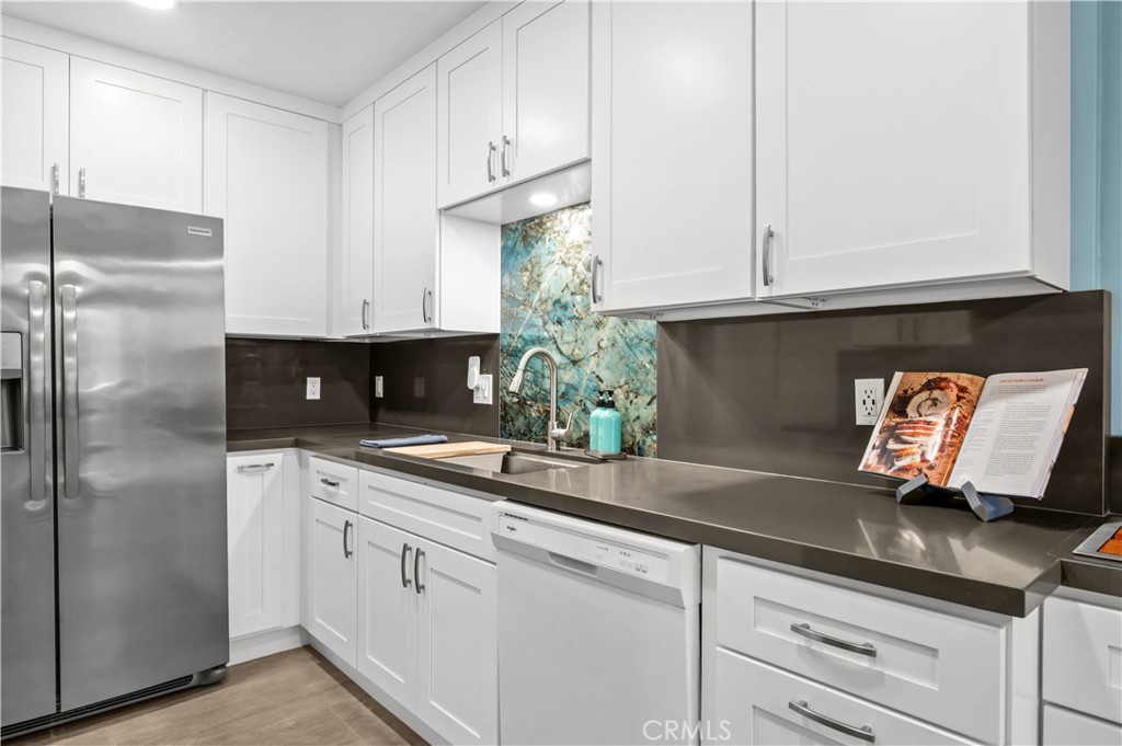 333 Junipero Avenue 1c Property Photo 16