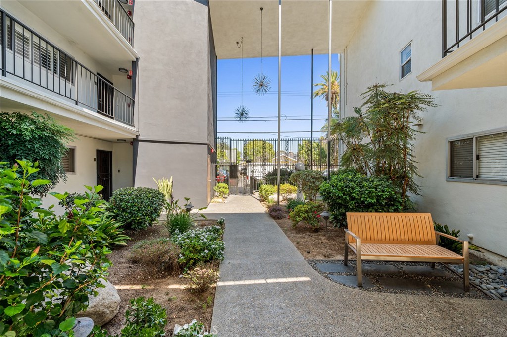 333 Junipero Avenue 1c Property Photo 35