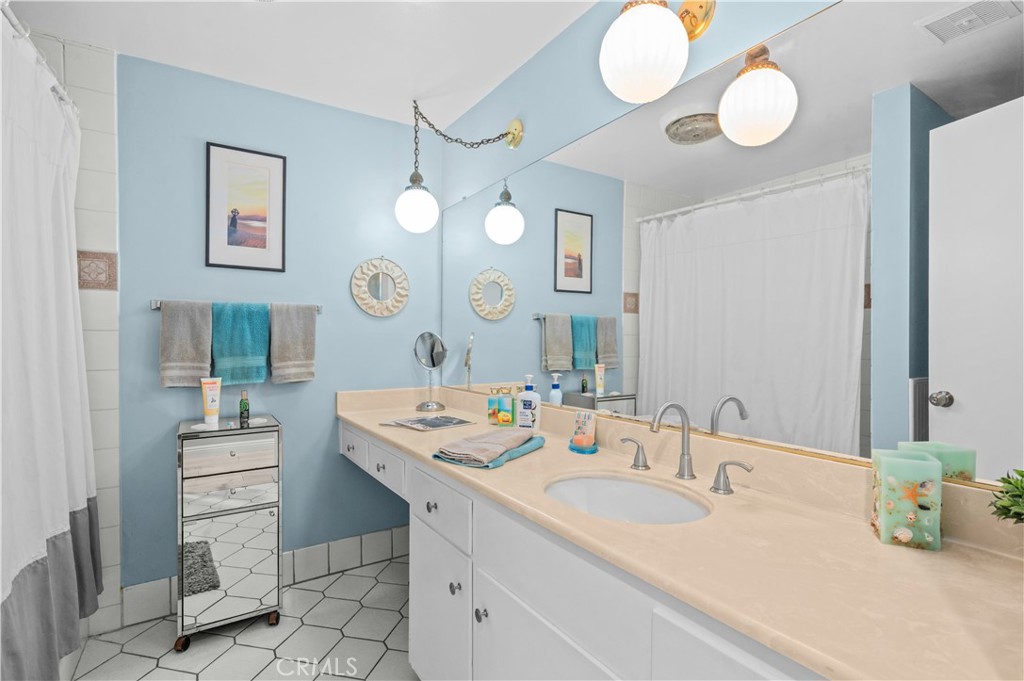 333 Junipero Avenue 1c Property Photo 39