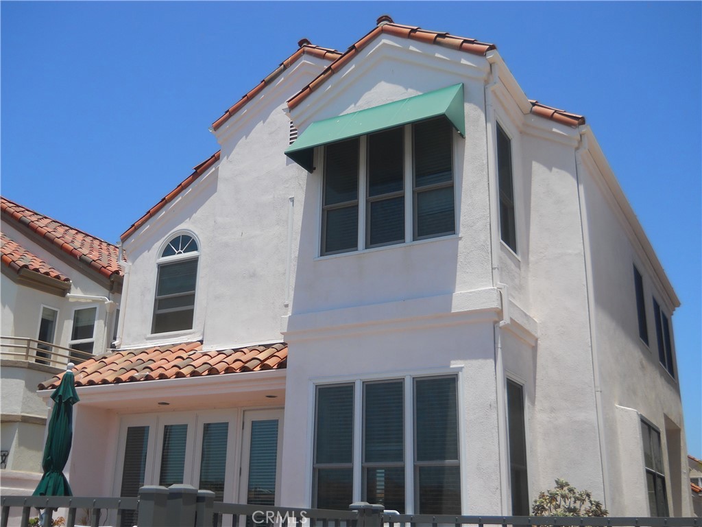 3172 Portofino Circle Property Photo 1