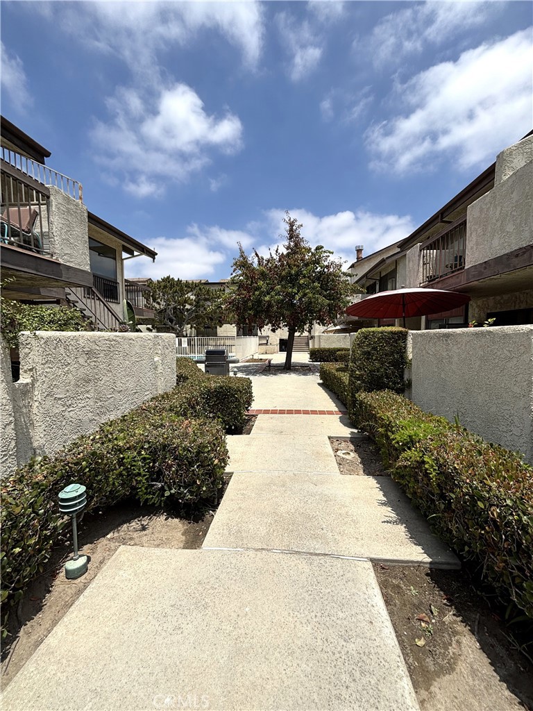 15000 Halldale Avenue 114 Property Photo 21