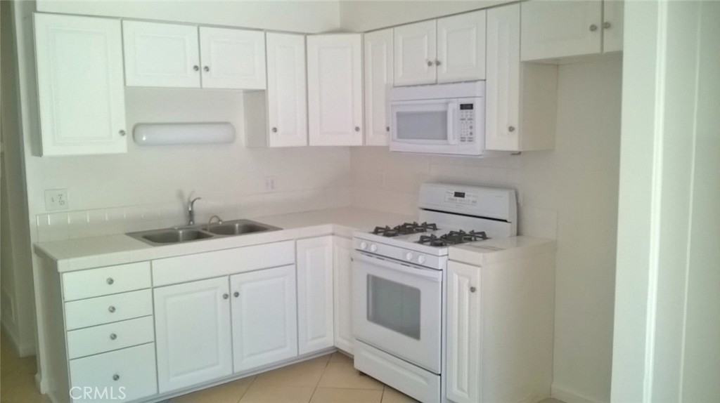 1777 Mitchell Avenue 80 Property Photo 2