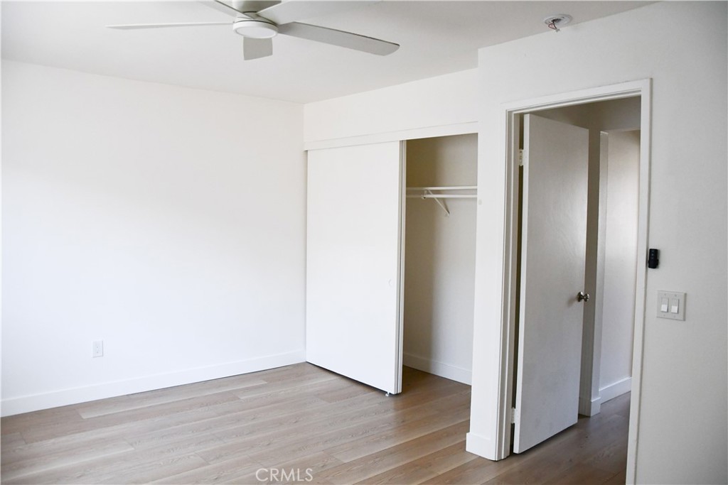 994 Valencia 104 Property Photo 28