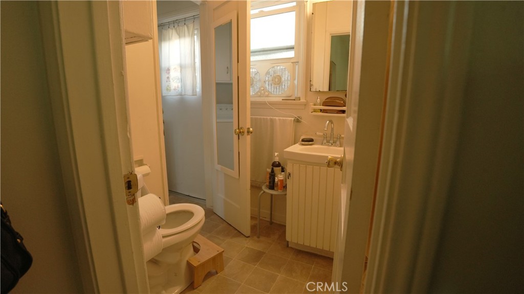 6237 Haviland Property Photo 18