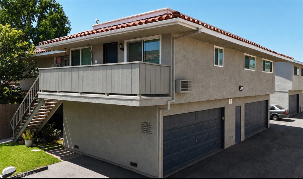 2423 Deodar Property Photo 17