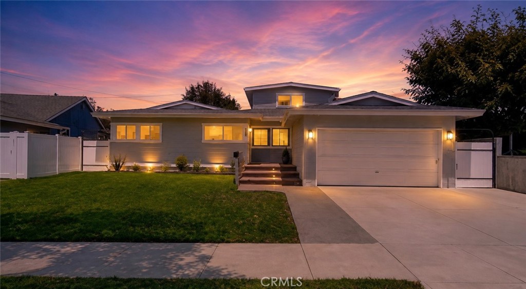 1876 Petaluma Avenue Property Photo 1