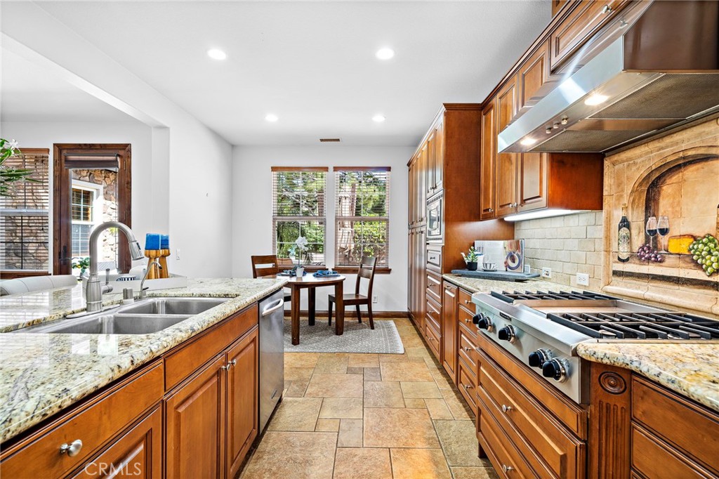 28 Drackert Lane Property Photo 30