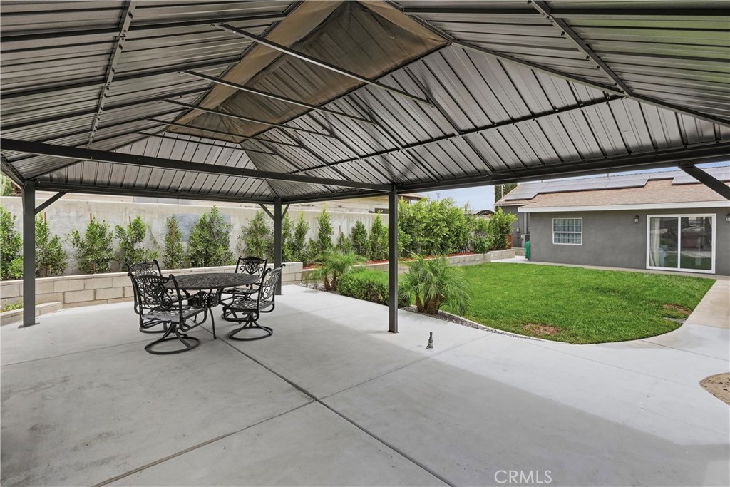 8596 Comet Property Photo 28