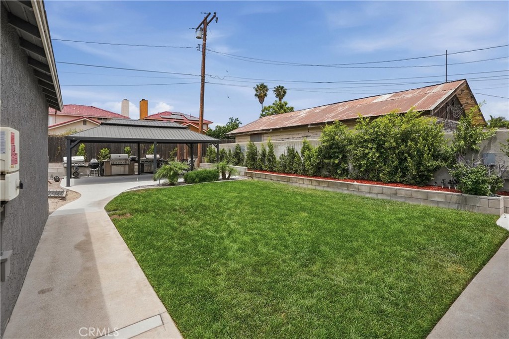 8596 Comet Property Photo 31