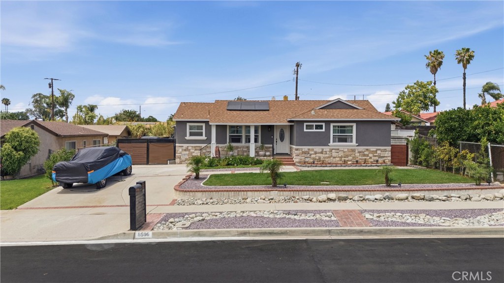 8596 Comet Property Photo 32