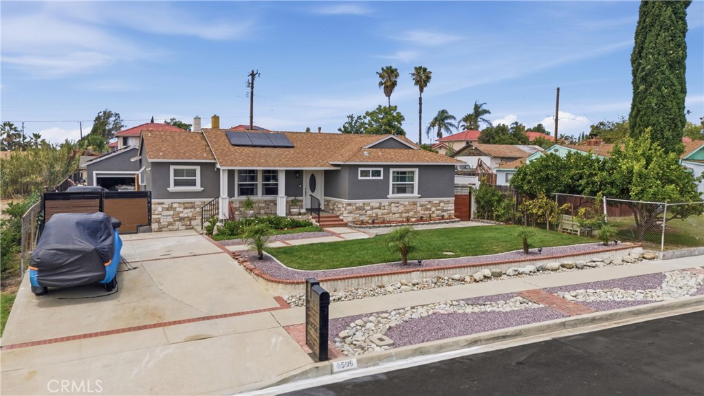 8596 Comet Property Photo 33