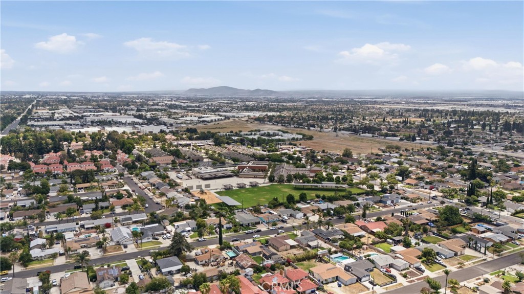 8596 Comet Property Photo 37