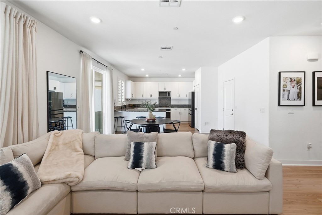 367 Cachuma Court Property Photo 3