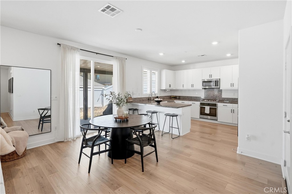 367 Cachuma Court Property Photo 8