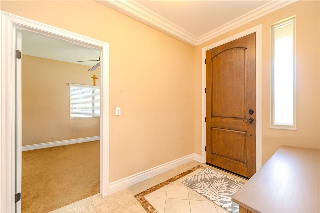 2702 Gates Avenue A Property Photo 6