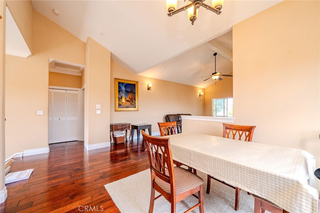 2702 Gates Avenue A Property Photo 12
