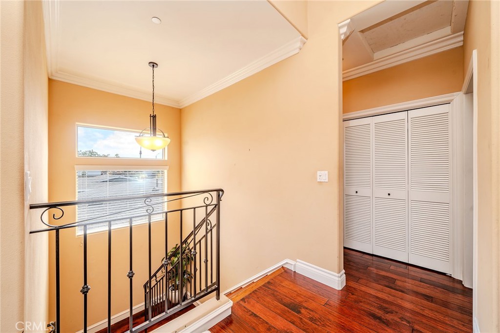 2702 Gates Avenue A Property Photo 21