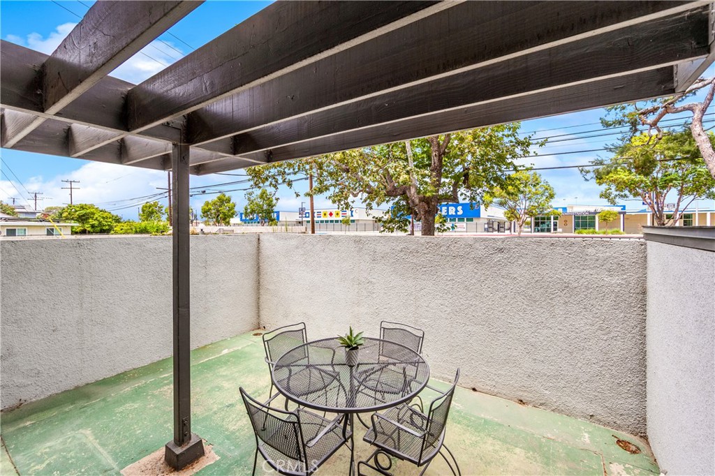 6800 Lampson Property Photo 45
