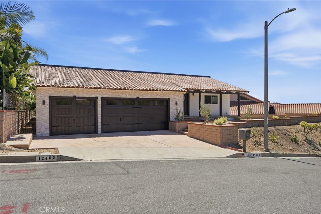 12408 Carinthia Property Photo 2