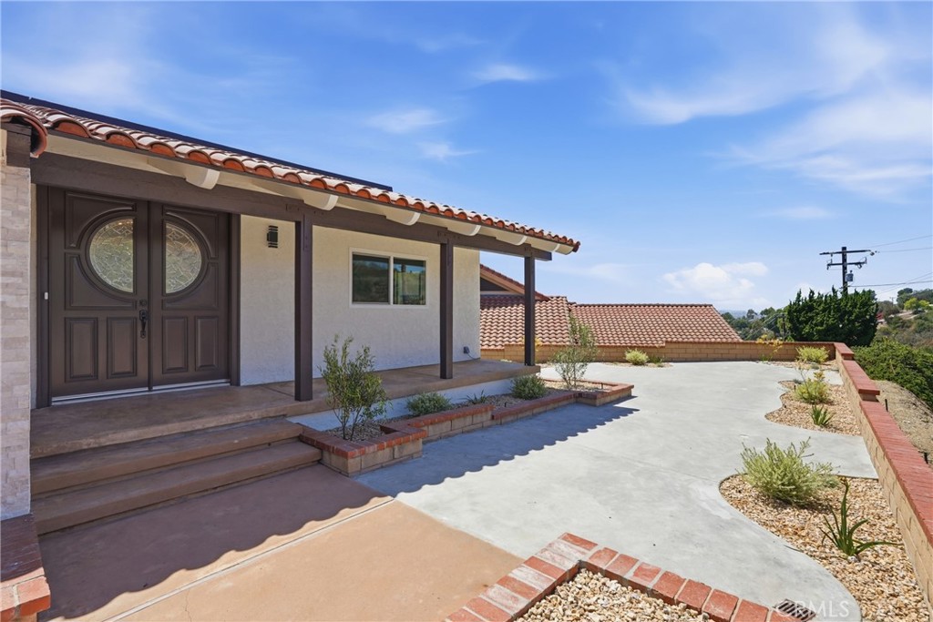 12408 Carinthia Property Photo 5