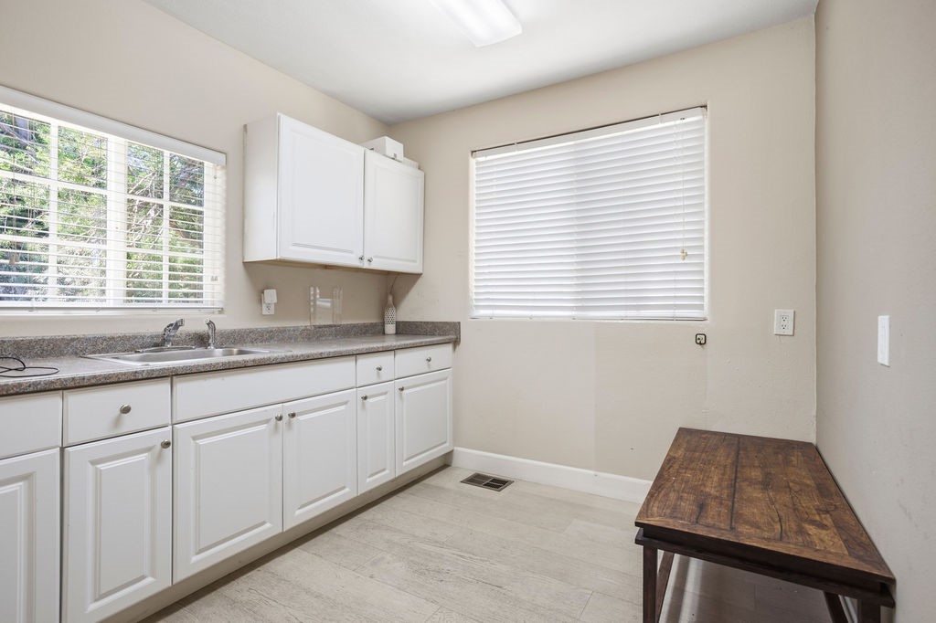 607 N Anaheim Boulevard Property Photo 20