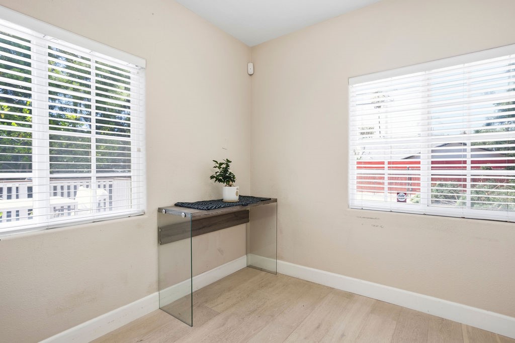 607 N Anaheim Boulevard Property Photo 21