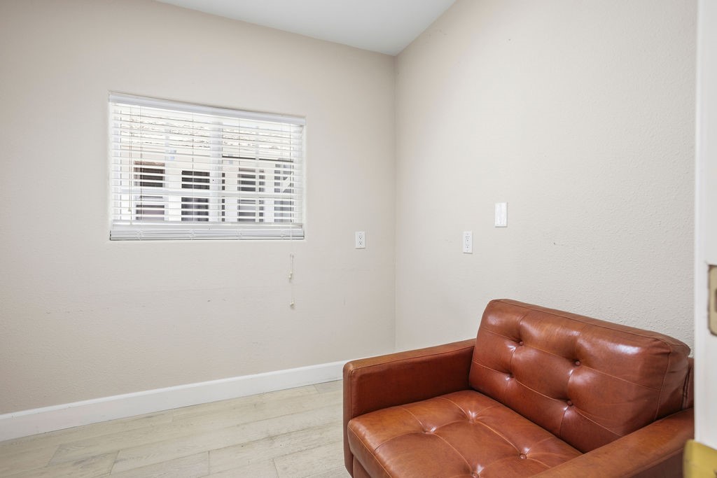 607 N Anaheim Boulevard Property Photo 25