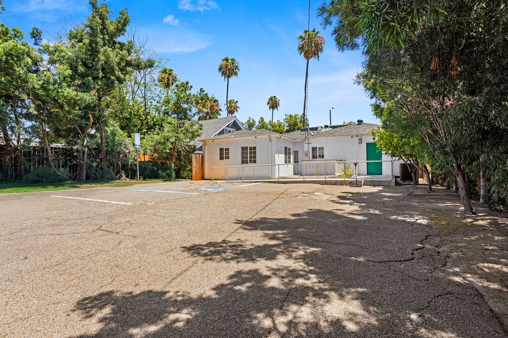 607 N Anaheim Boulevard Property Photo 27