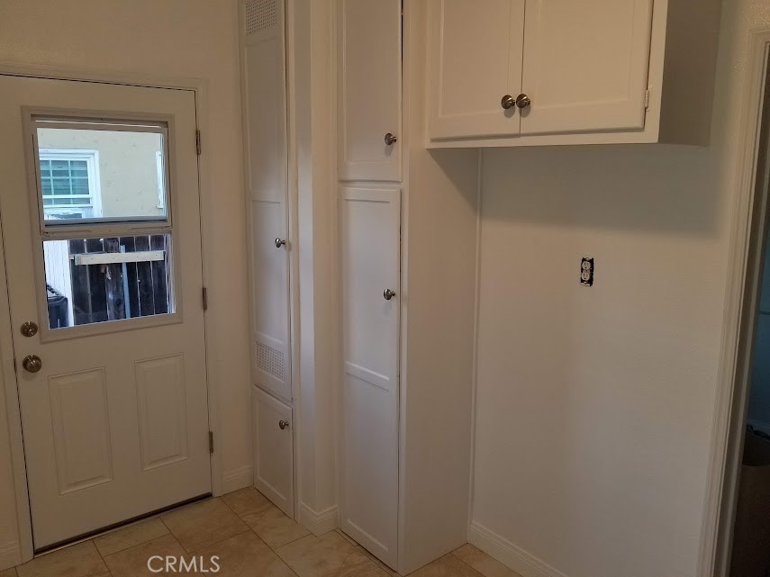 6160 Gundry Property Photo 7