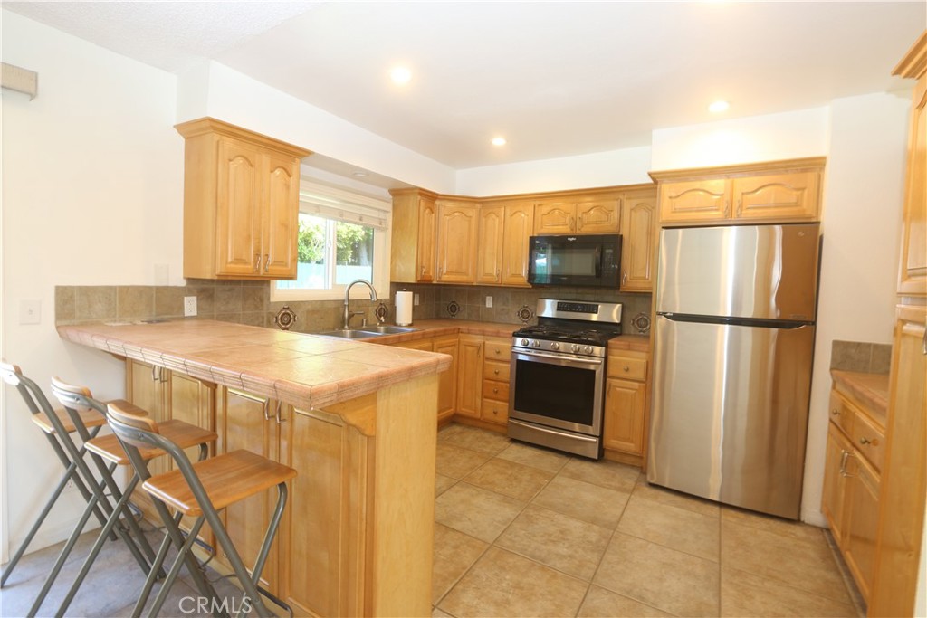 16572 Patricia Property Photo 4