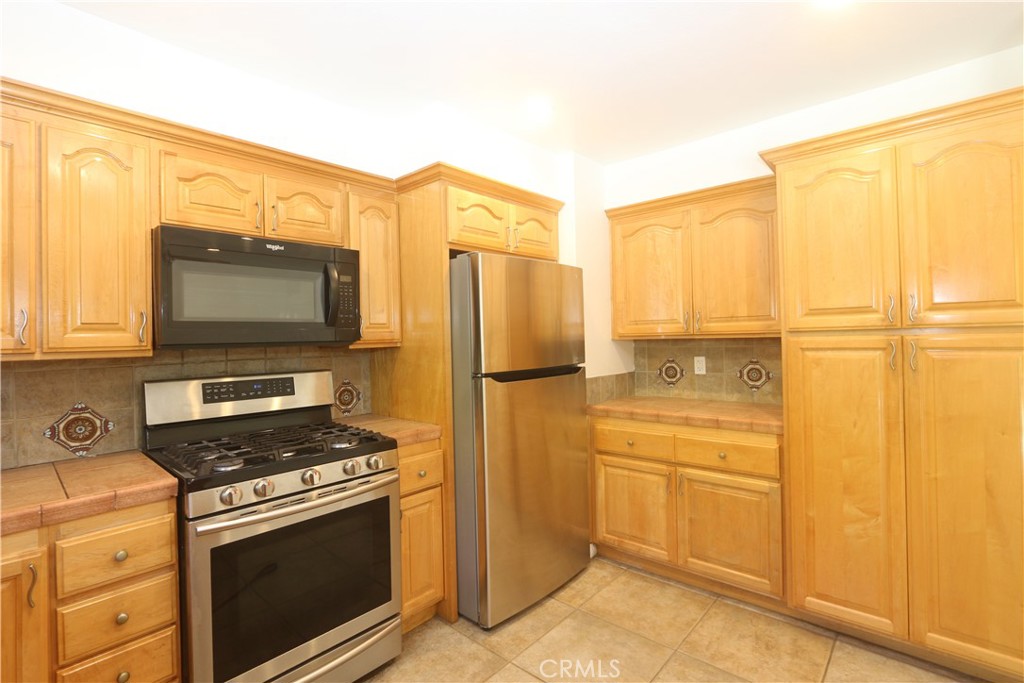16572 Patricia Property Photo 7