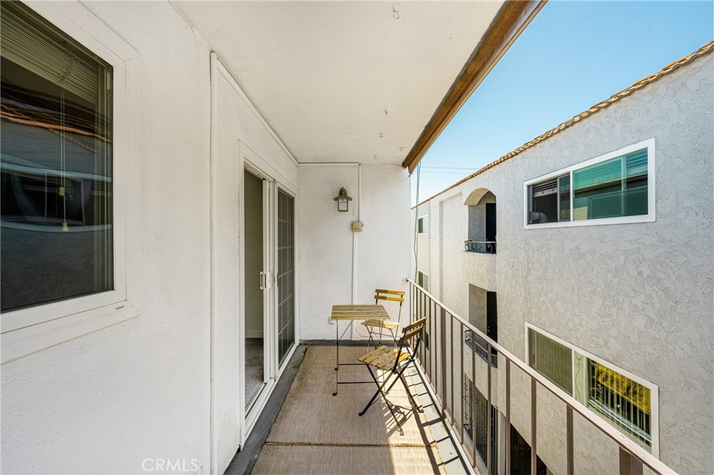 444 Obispo 301 Property Photo 21