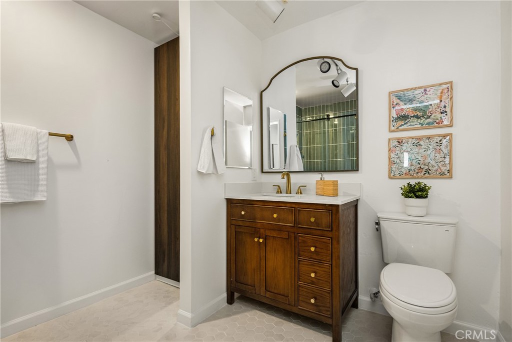 444 Obispo 301 Property Photo 27