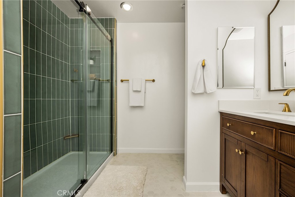 444 Obispo 301 Property Photo 30