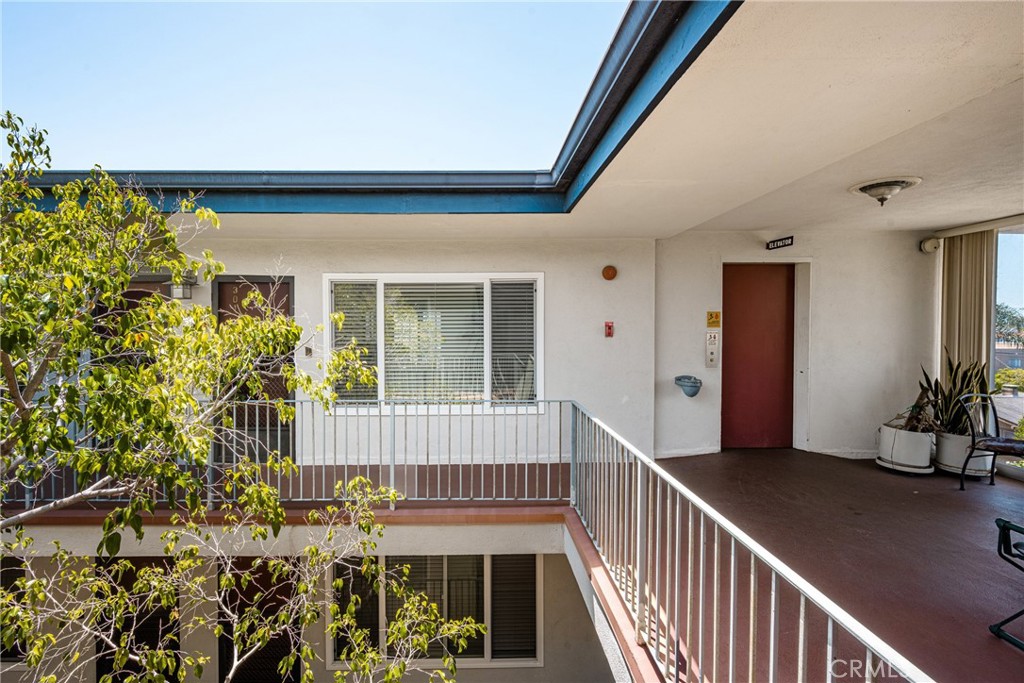 444 Obispo 301 Property Photo 45