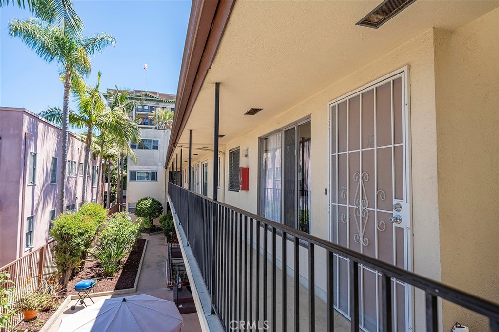 1015 E Ocean Boulevard 12 Property Photo 17
