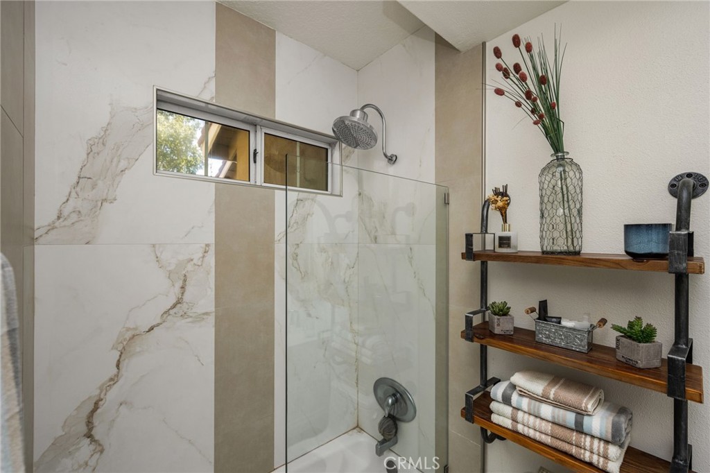 118 Matisse Property Photo 45