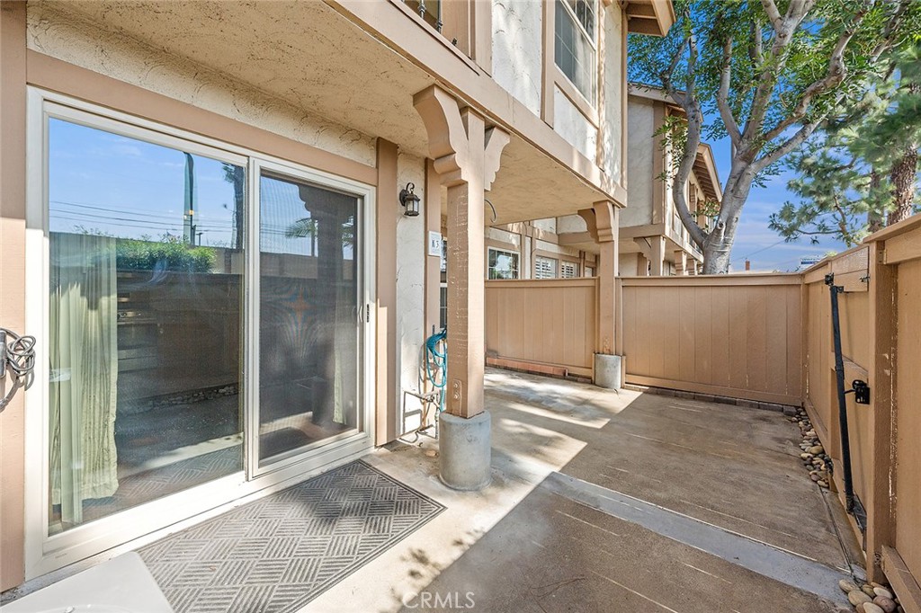 444 S Tustin K3 Property Photo 50