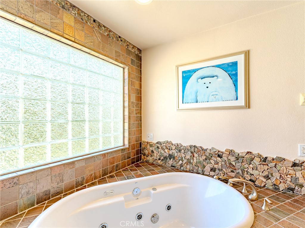 16660 Carriage Circle Property Photo 21