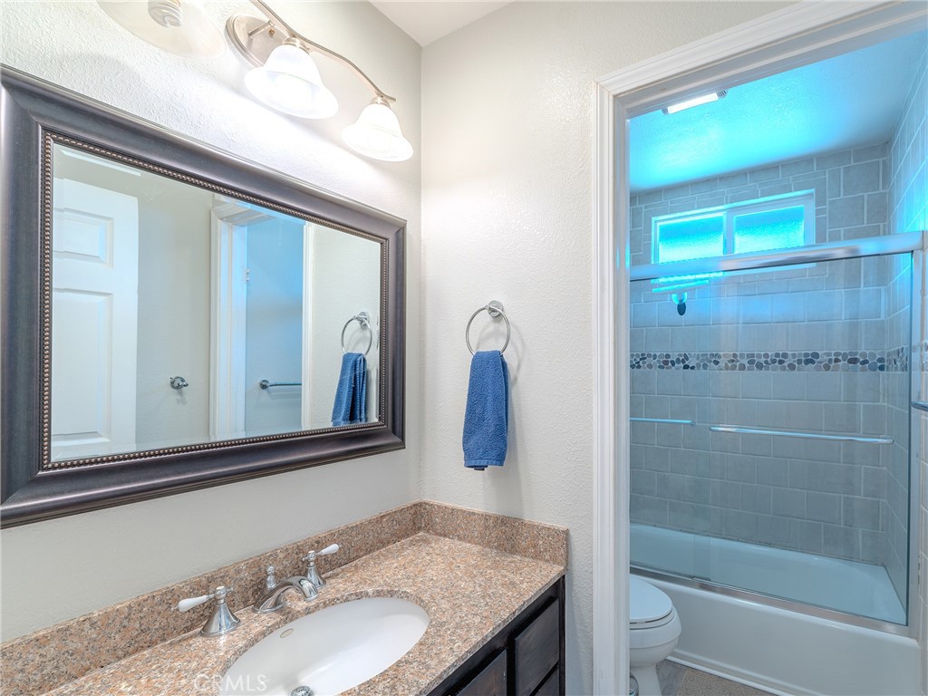 16660 Carriage Circle Property Photo 28