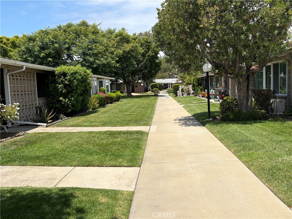 1371 Oakmont Rd. M7-150b Property Photo 3